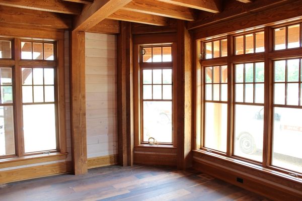 Hill-Top-Retreat-Collingwood-Ontario-Canadian-Timberframes-Construction-Great-Room